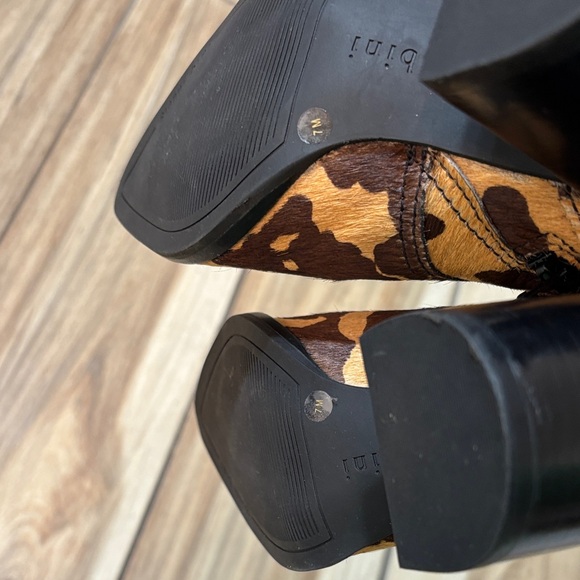 Gianni Bini Brown Leopard Ankle Boots with Black Heel - Picture 9 of 12